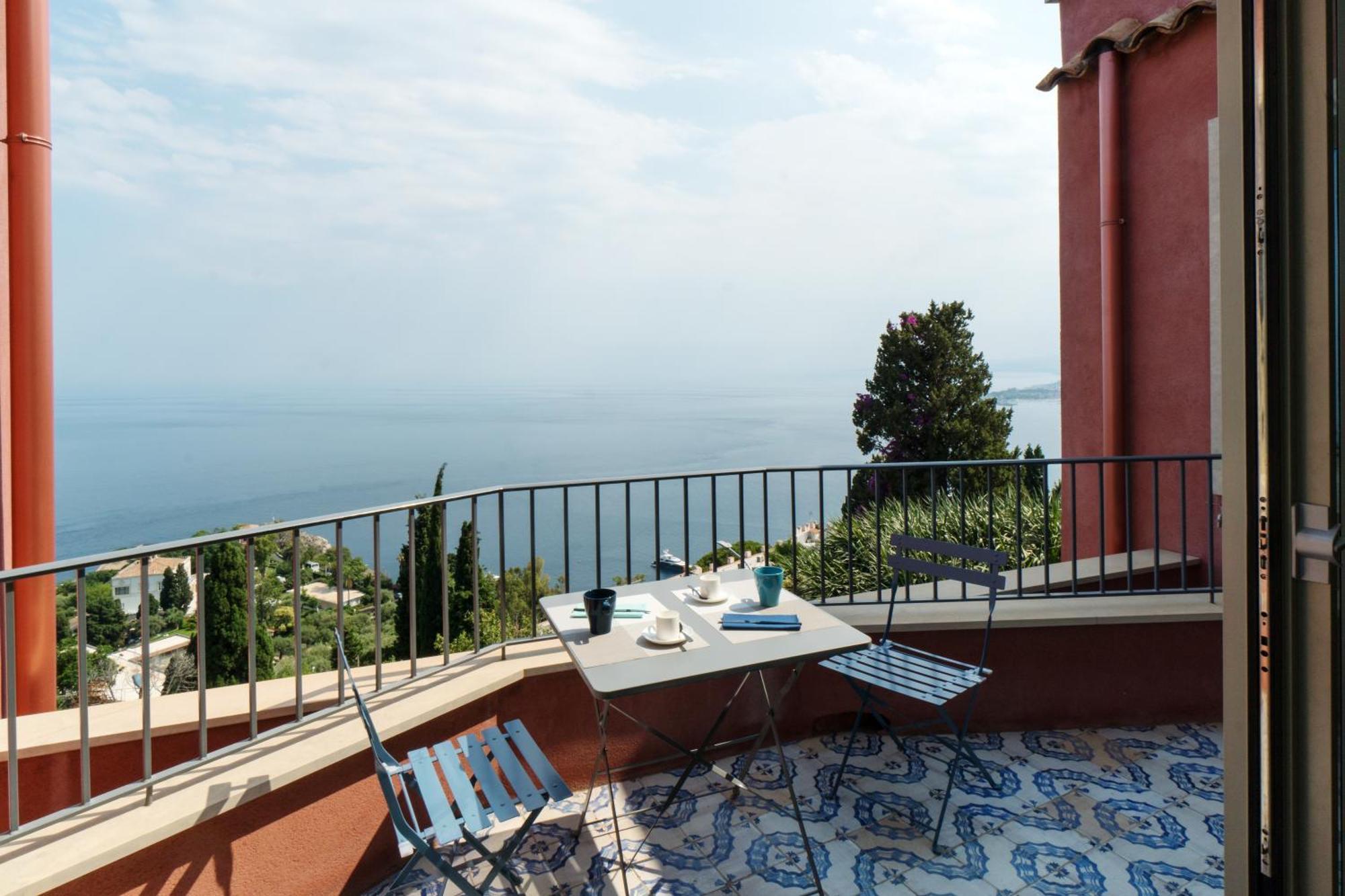 Apartamento The Charming House Taormina Exterior foto