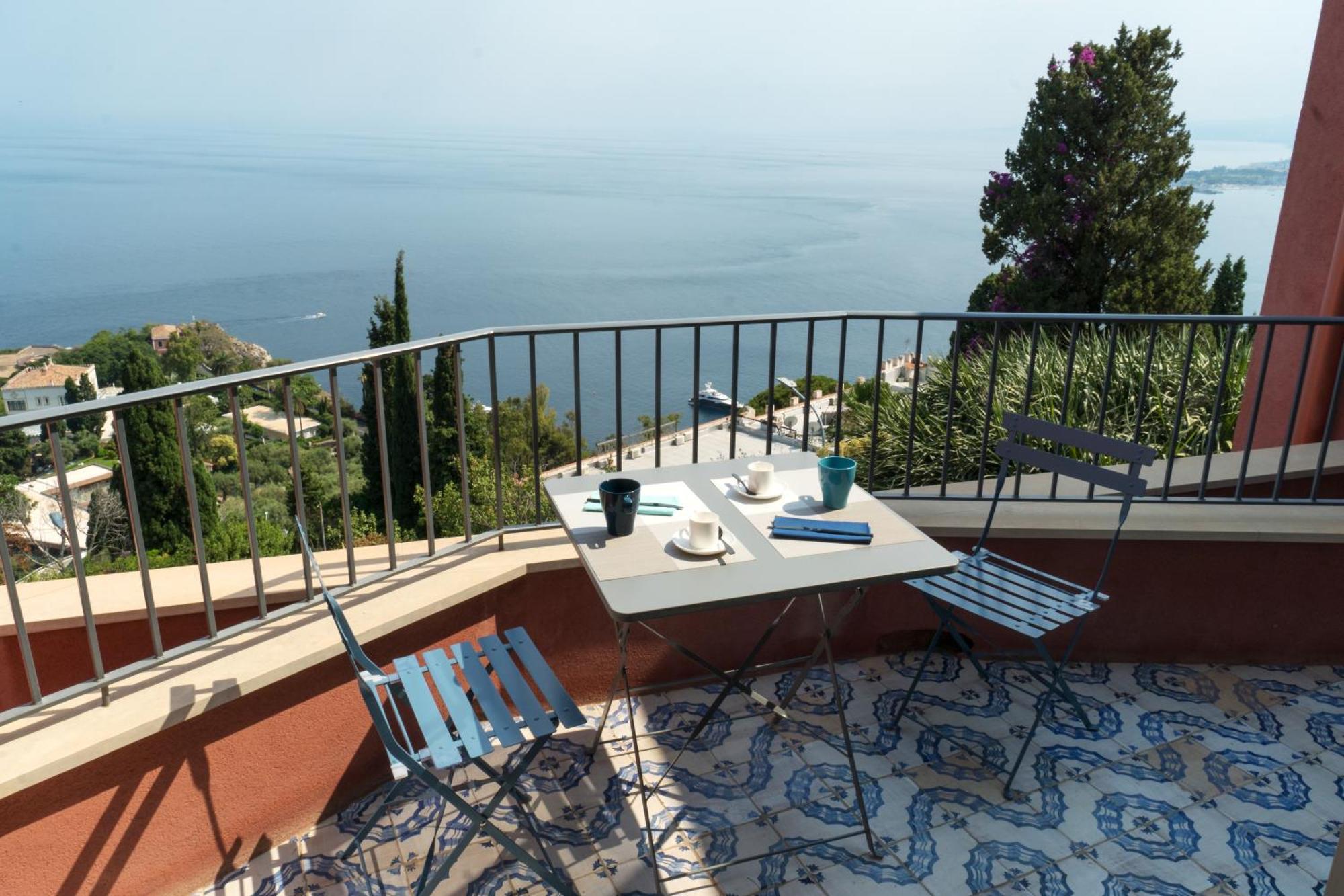 Apartamento The Charming House Taormina Exterior foto