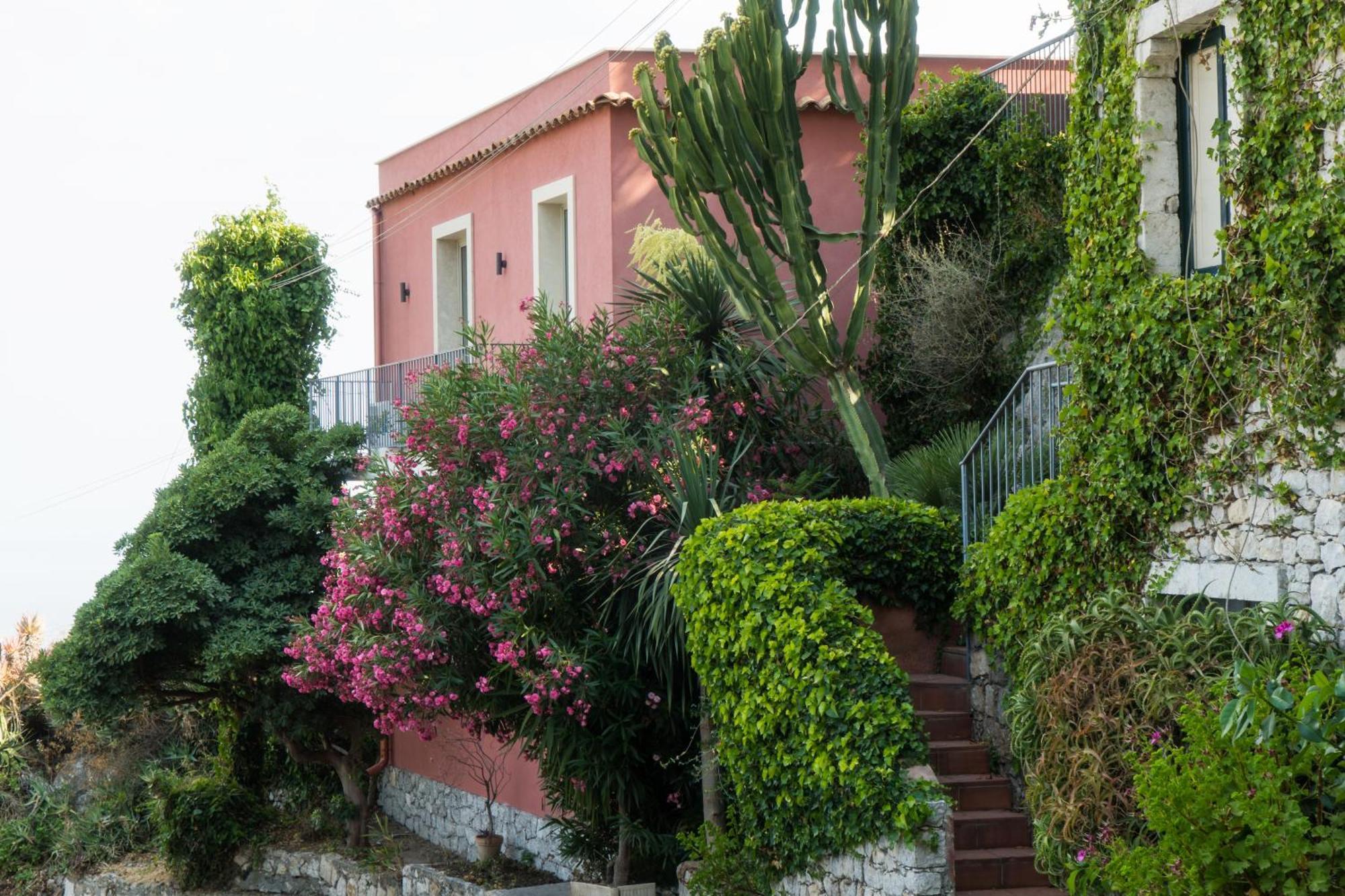 Apartamento The Charming House Taormina Exterior foto