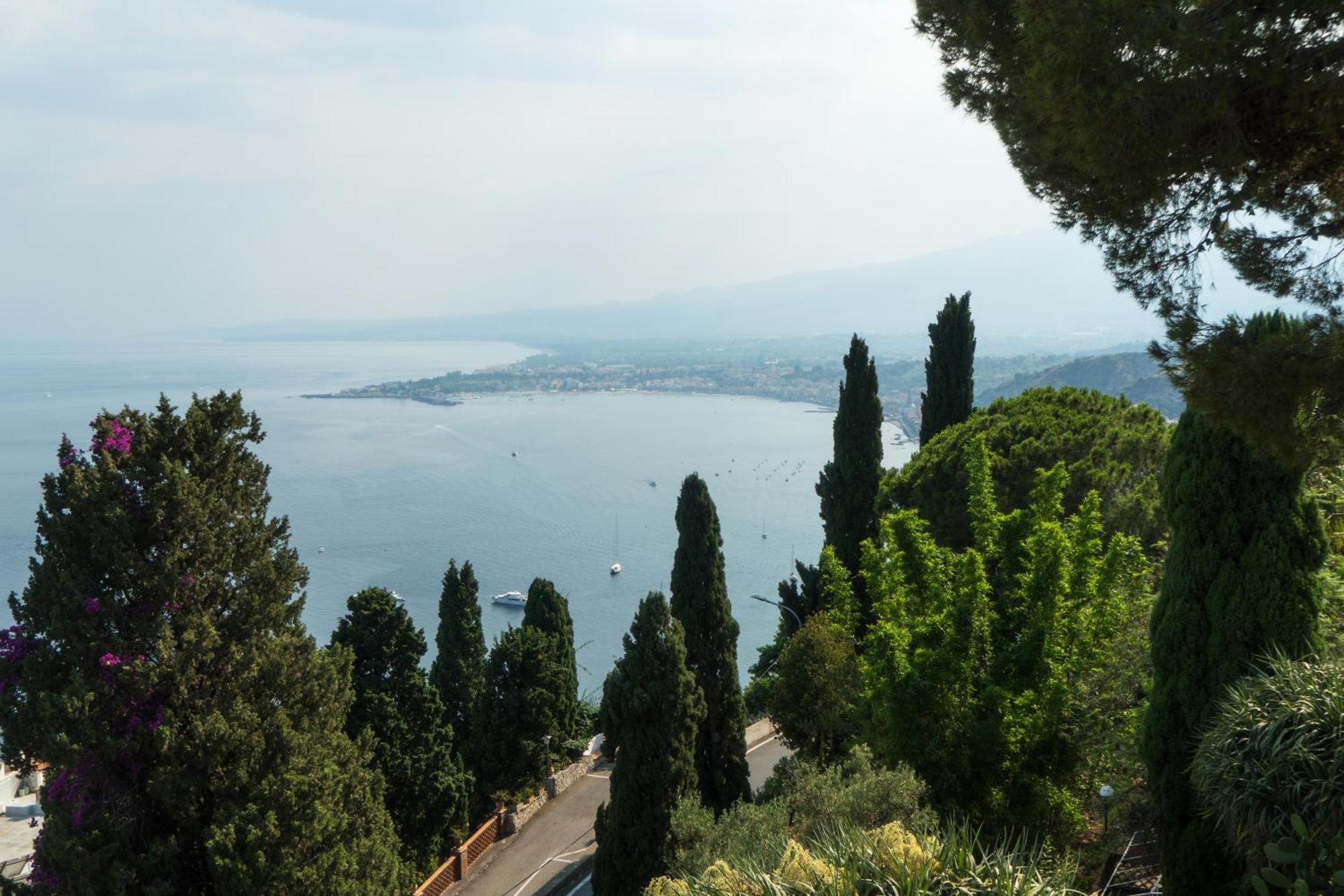 Apartamento The Charming House Taormina Exterior foto